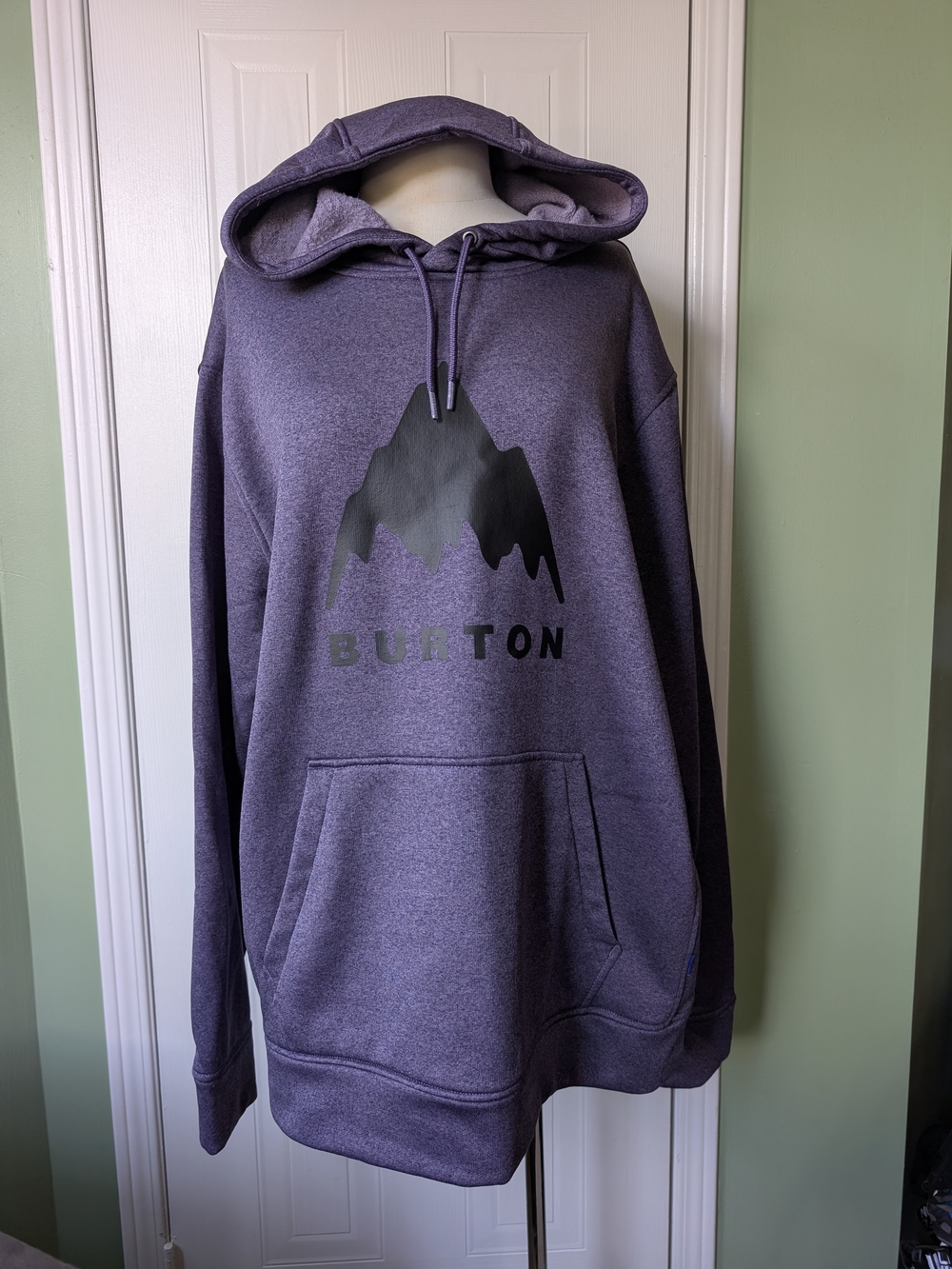 Burton Men's Heather Purple Hoodie with Black Mountain Logo Sz XL